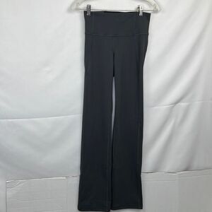 Under Armour gray full length leggings EUC size XS